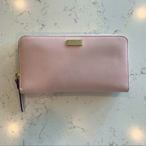 GORGEOUS KATE SPADE WALLET